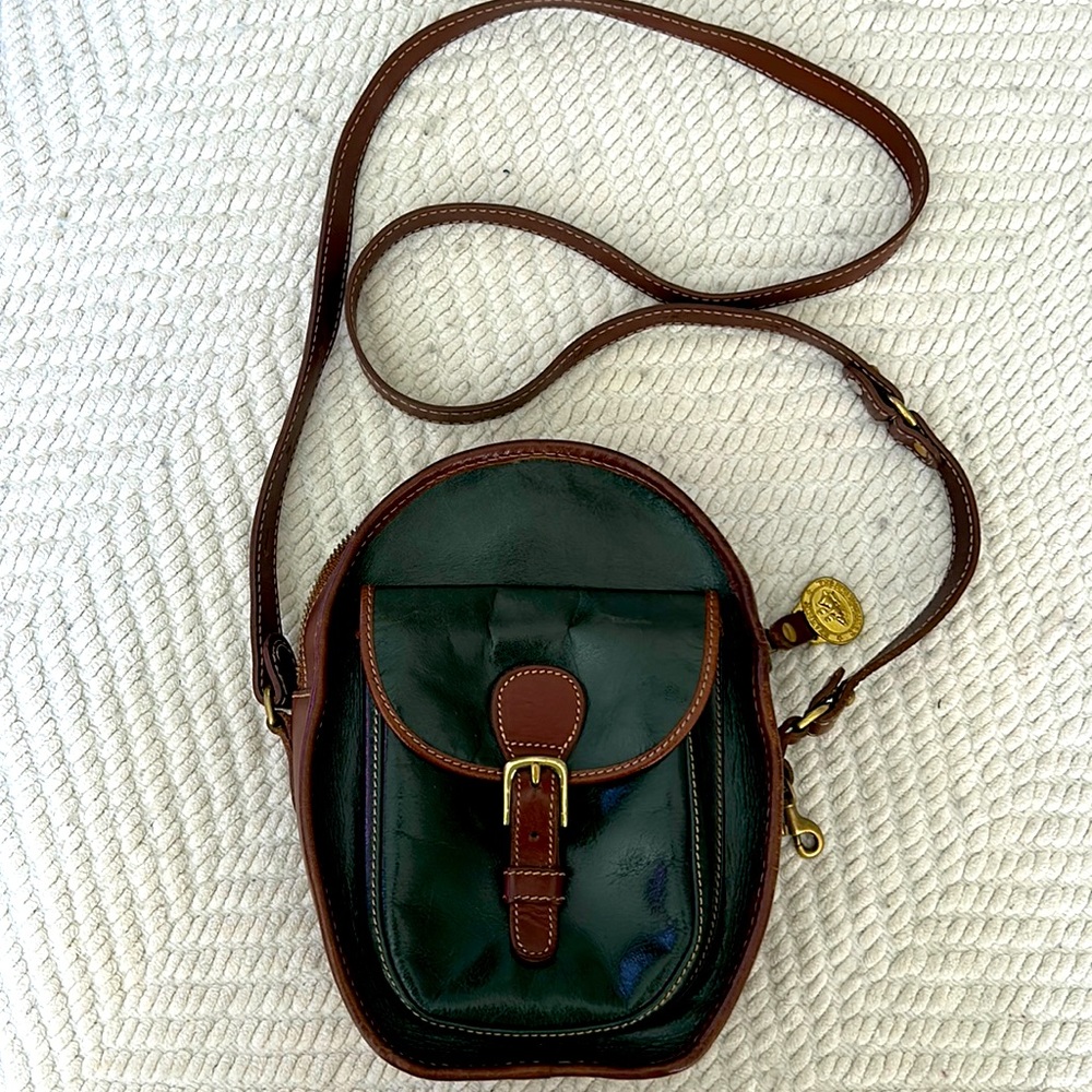 Gorgeous Authentic Brahmin Canteen bag!